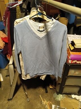 Fashion Bug Men's Light Blue V-Neck Sweater